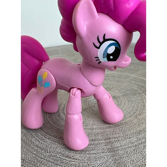 My Little Pony Rainbow Dash Figure 2015 and Pinkie Pie Jointed Posable 2016 - Picture 5 of 12